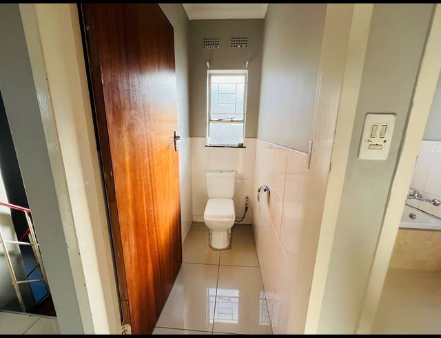 2 BEDROOM APARTMENT TO LET IN SONHEUWEL EXT 1